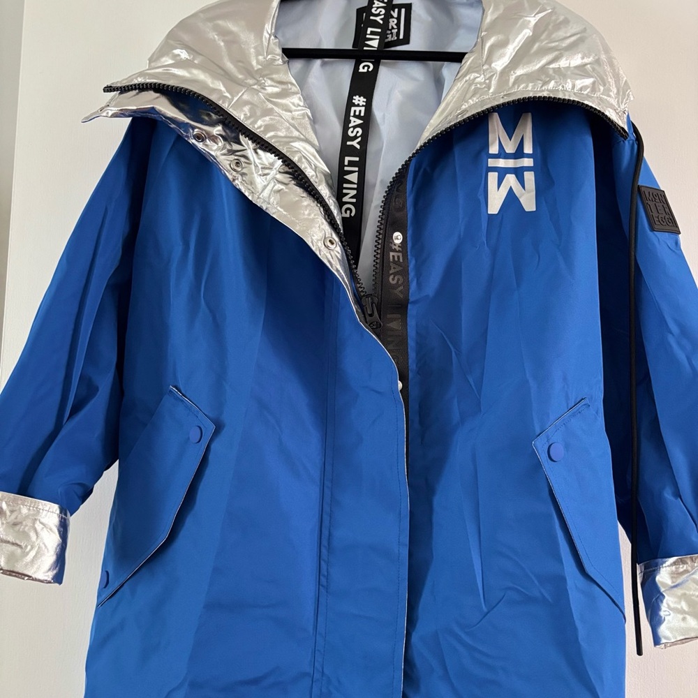 Stylish Blue Hooded Raincoat